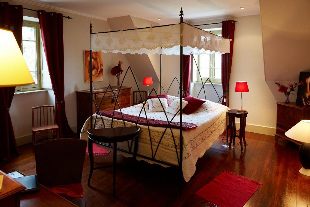 Chambres Au Chateau - Le Clos Des Tourelles Sennecey-le-Grand 部屋 写真