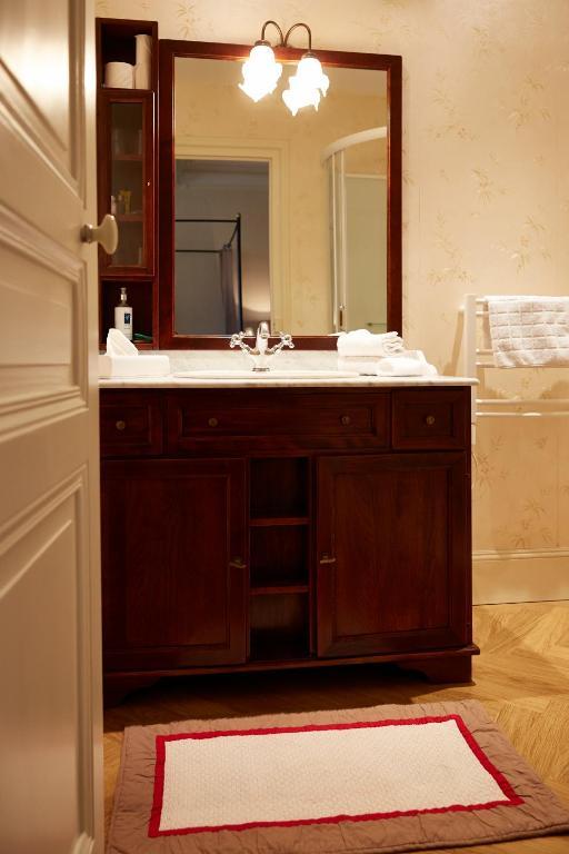Chambres Au Chateau - Le Clos Des Tourelles Sennecey-le-Grand 部屋 写真
