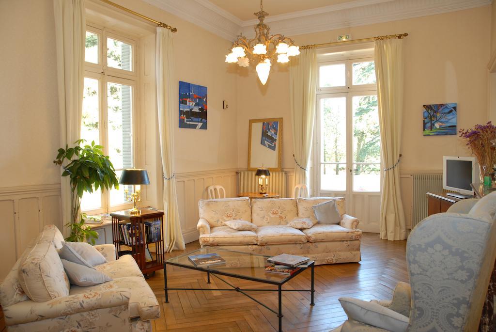 Chambres Au Chateau - Le Clos Des Tourelles Sennecey-le-Grand エクステリア 写真