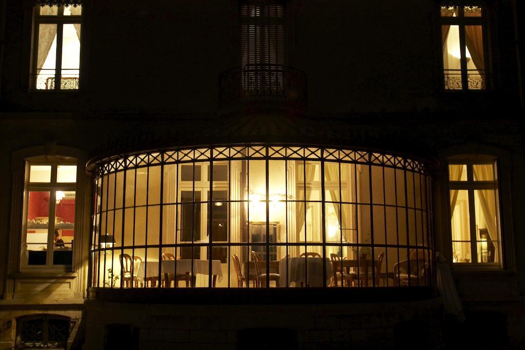 Chambres Au Chateau - Le Clos Des Tourelles Sennecey-le-Grand エクステリア 写真